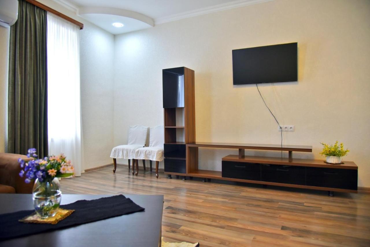 Robo Apartment Tbilisi Eksteriør bilde